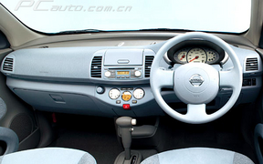 ծa Nissan March DƬ D 