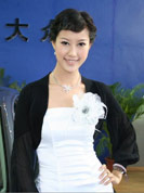 德國大眾車模:稍許復古、楚楚大方型美女